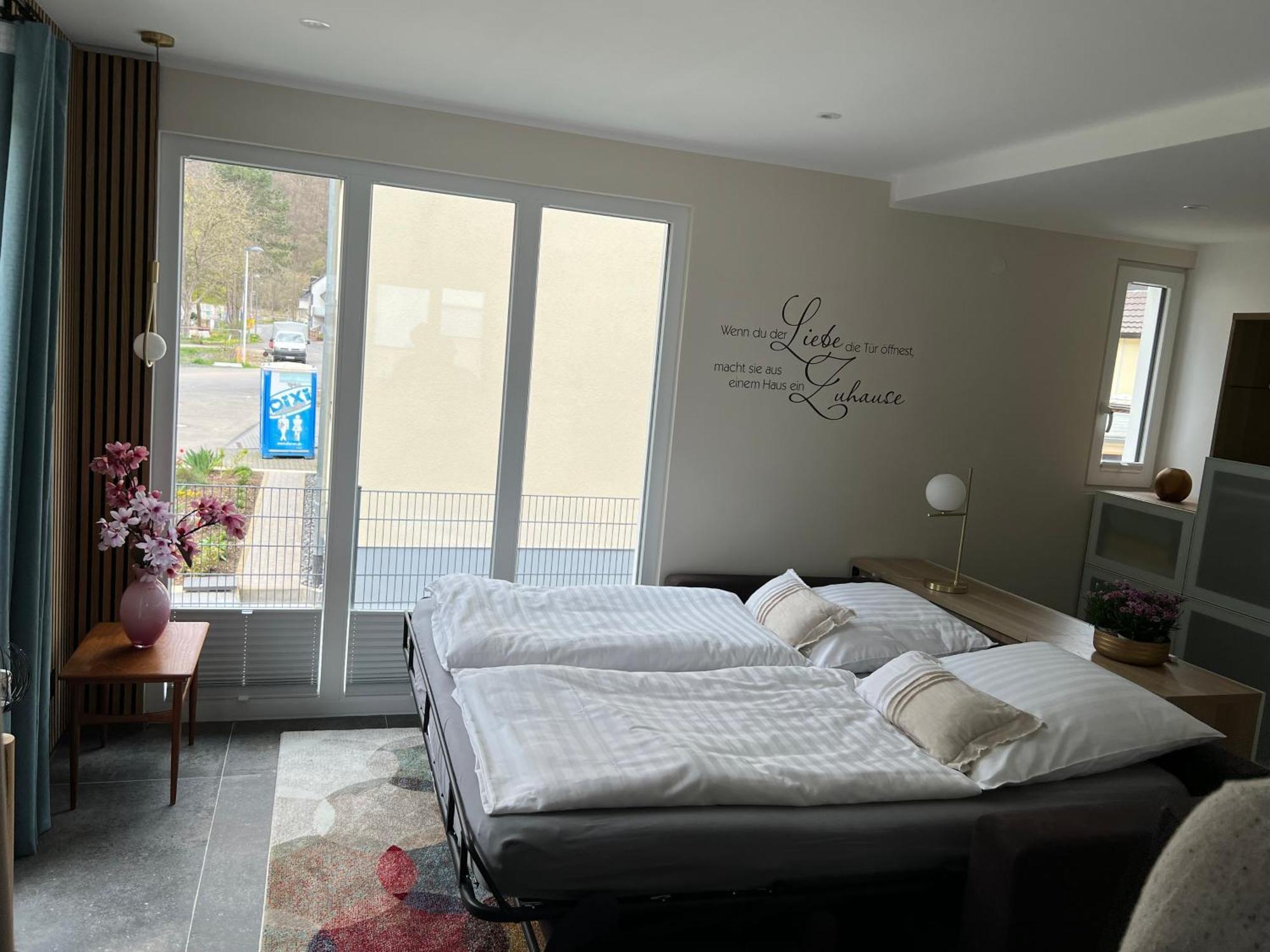 Ferienwohnung Wurzelecht Бад Нойенар-Арвайлер Екстериор снимка